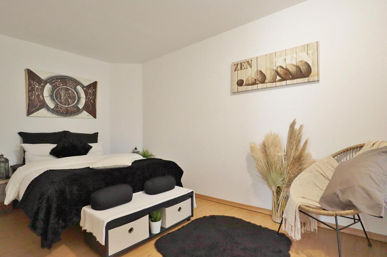 Charmante Maison De Ville Léon Εξωτερικό φωτογραφία